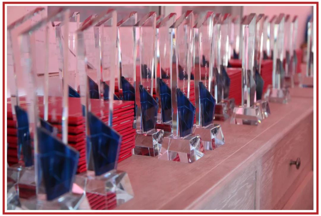 1644473714389057.jpg 3.jpg